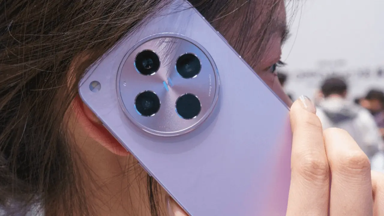 Oppo Resmi Luncurkan Seri Find X8 di Tiongkok Mulai Rp9 Jutaan 1 Oppo Resmi Luncurkan Seri Find X8 di Tiongkok Mulai Rp9 Jutaan 1